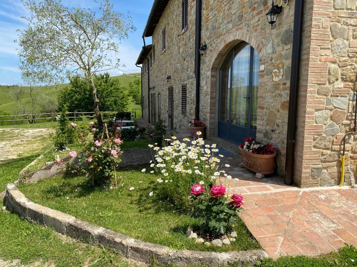 Masso Alle Rose Di Santarsiero Serena Montaione Ngoại thất bức ảnh